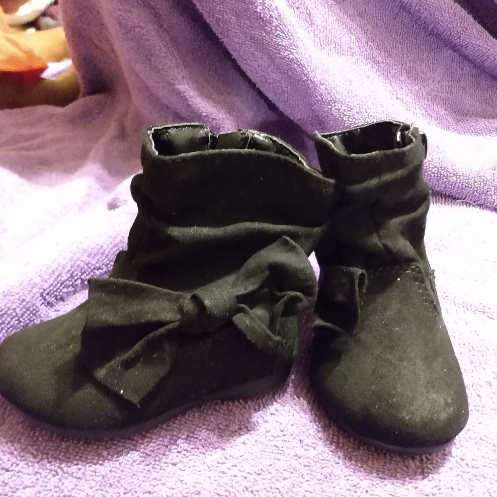 Little girl infant boots